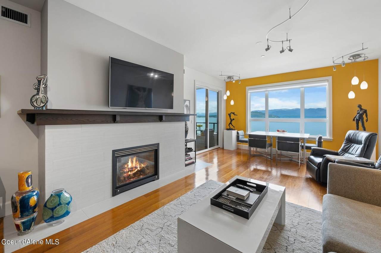 702 Sandpoint Avenue - Photo 1