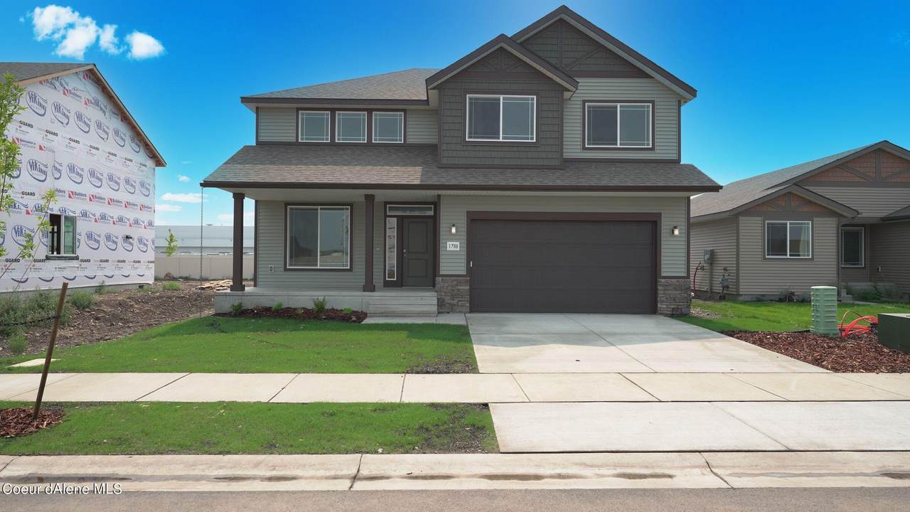 6507 Astoria Loop - Photo 1