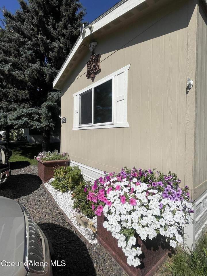 8524 Kendra Way - Photo 1