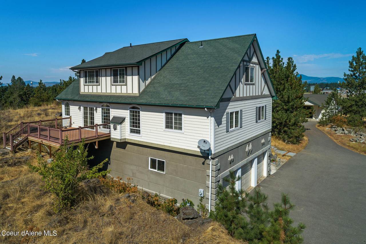 1010 1ST Ave - Photo 1