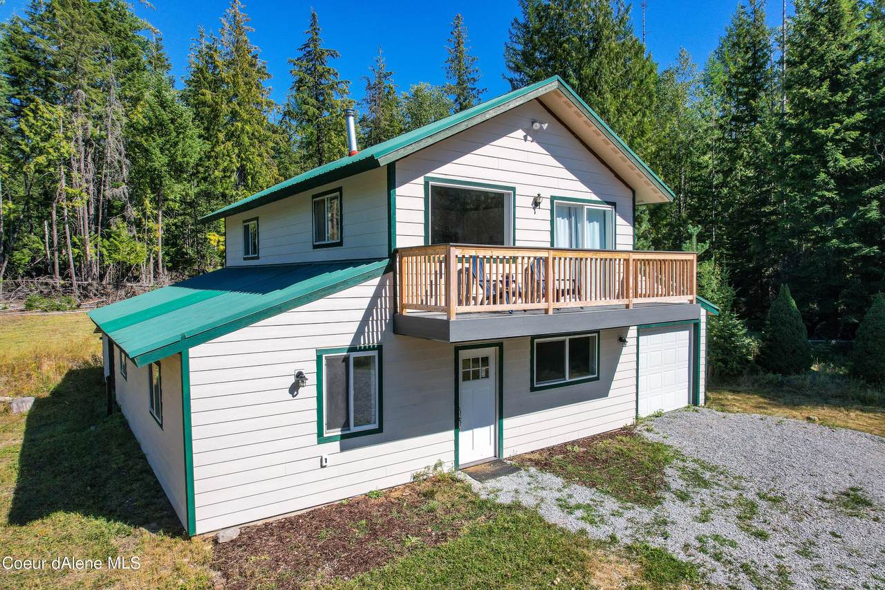 579 High Rd - Photo 1