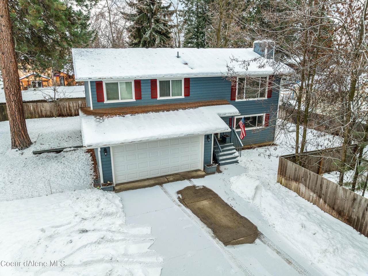 1516 1/2 Satre Ave - Photo 1