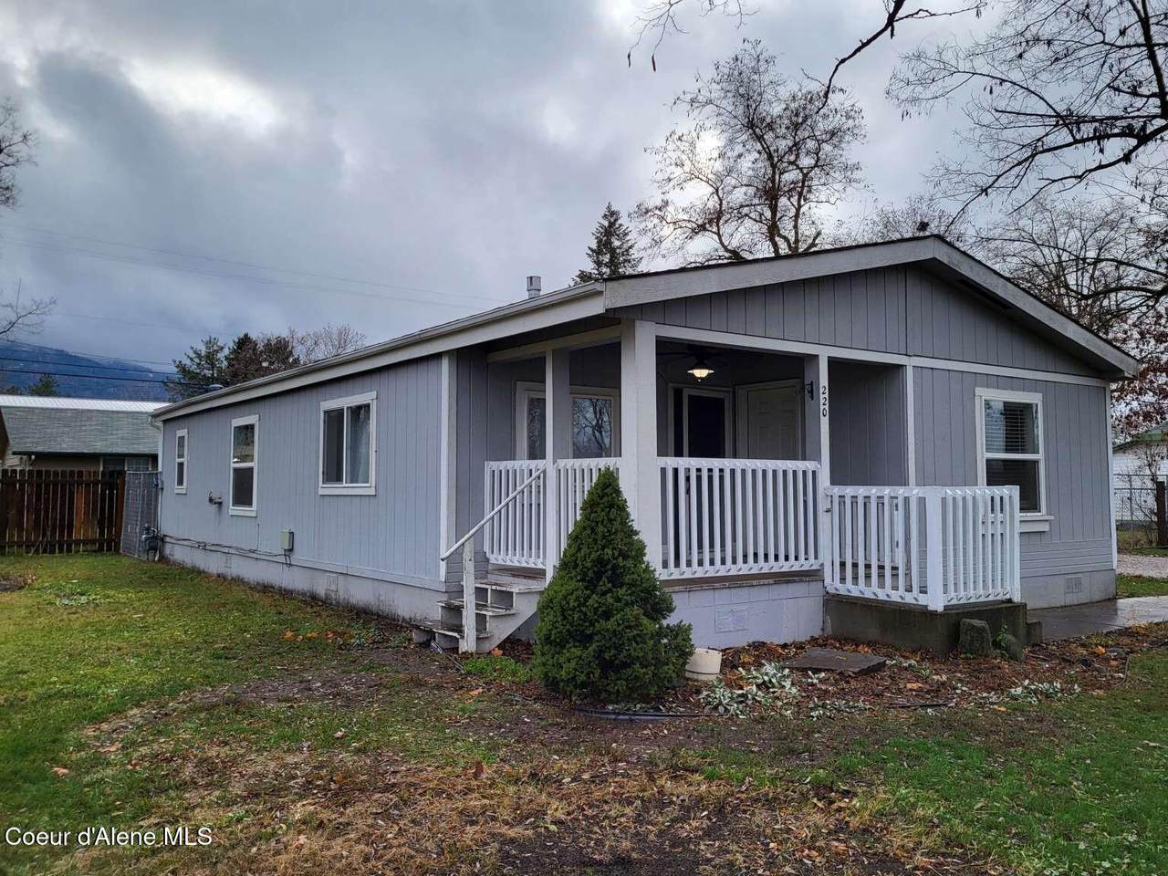 220 2ND Ave - Photo 1