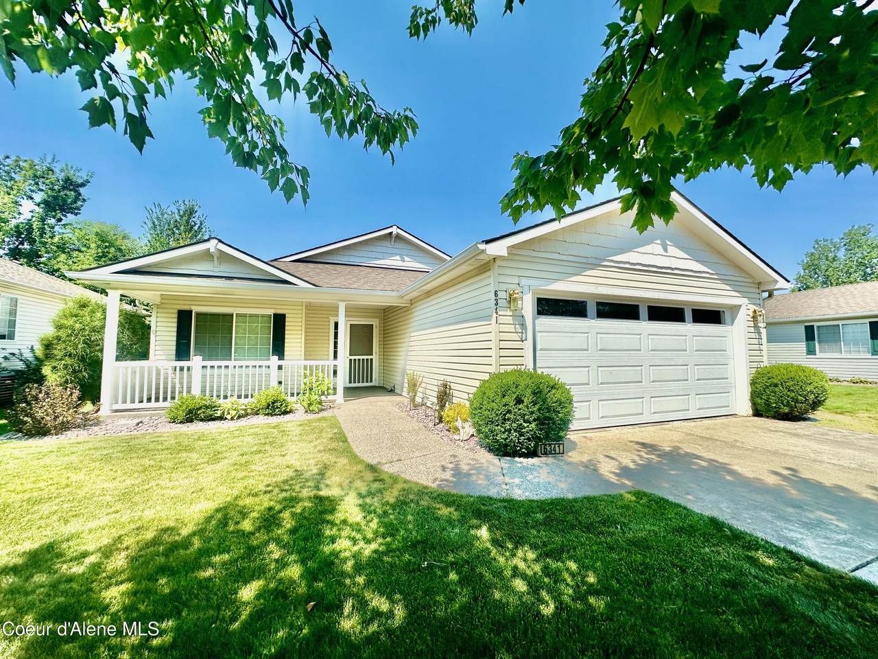 6341 Lafayette Ln - Photo 1