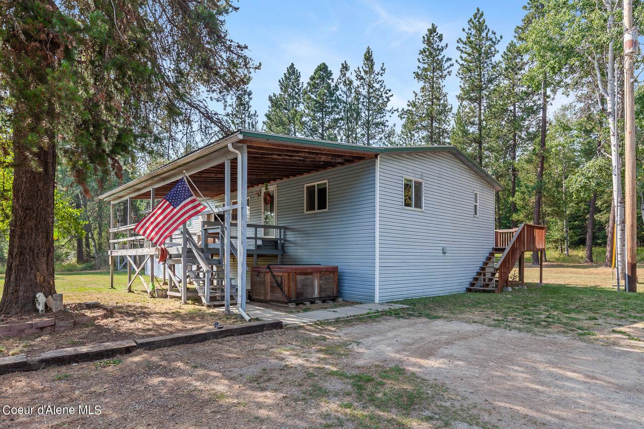 26190 Doyle Rd - Photo 1