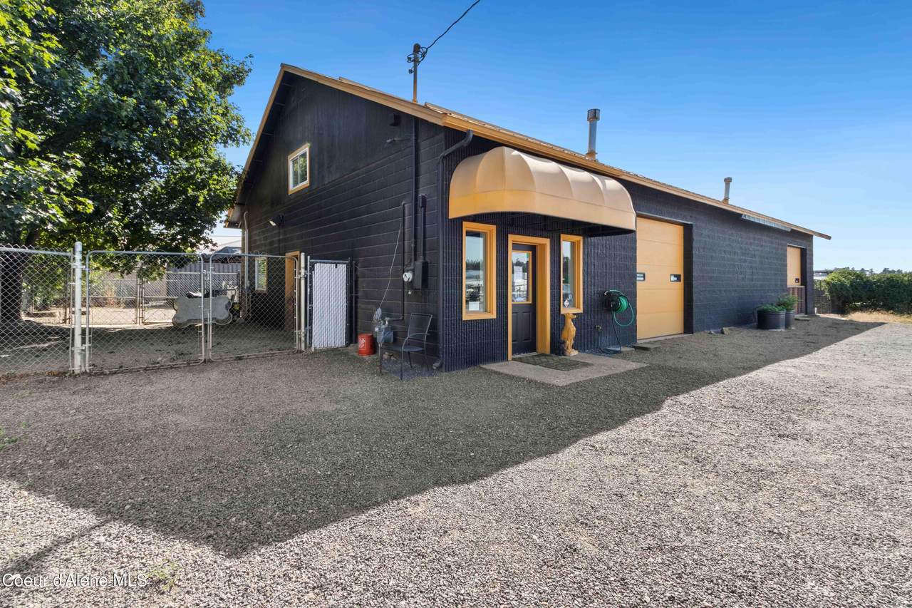 460 Clayton Ave - Photo 1
