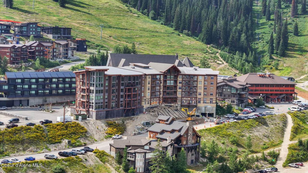 124 Village Lane - Photo 1