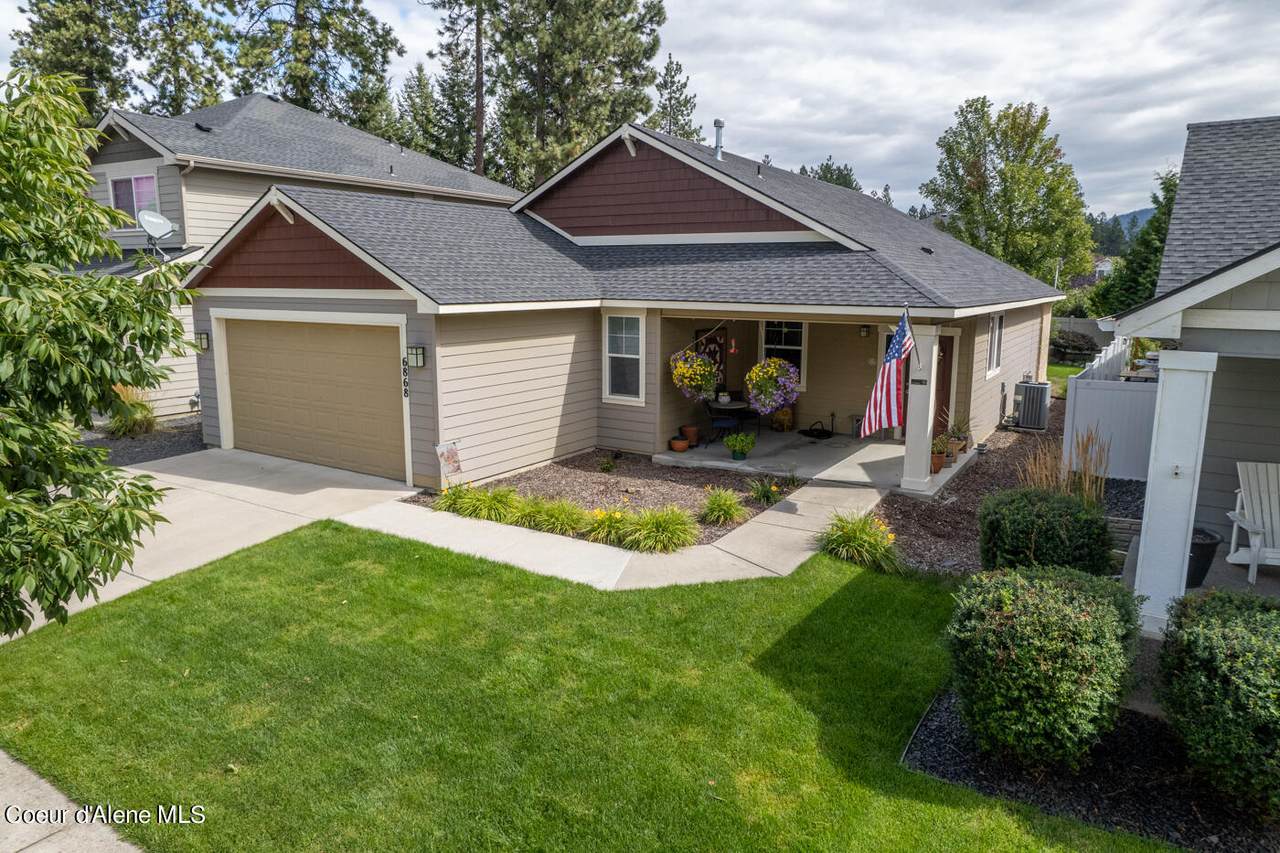 6868 Cornwall St - Photo 1