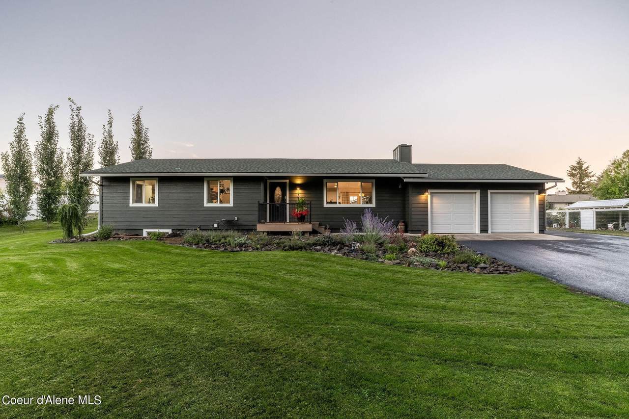 1371 Havichur Loop - Photo 1