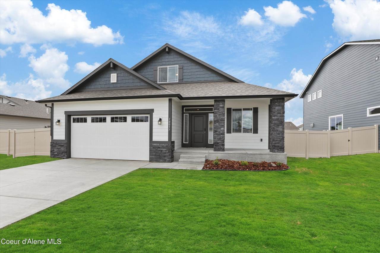 6231 Astoria Loop - Photo 1