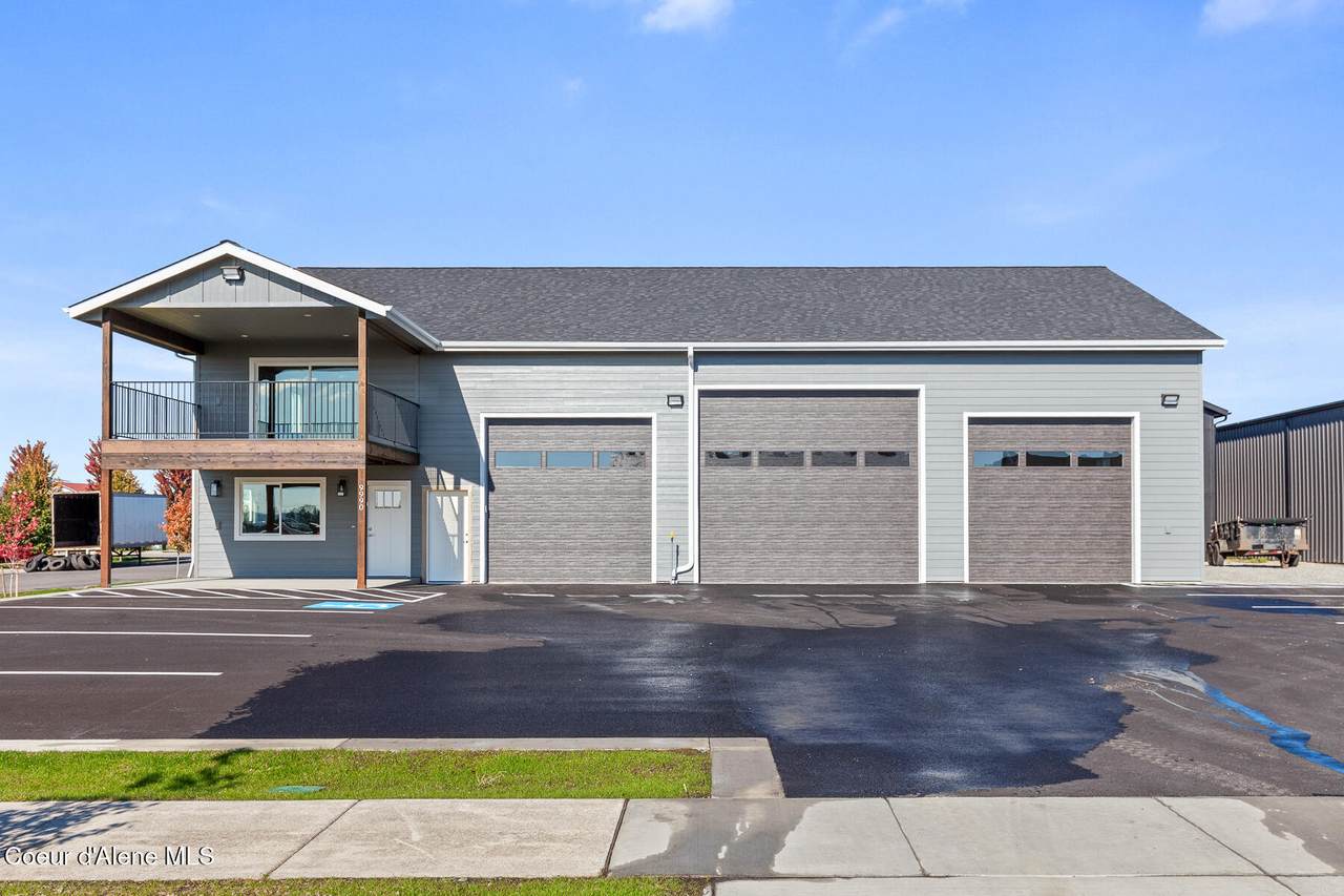 9990 Lyle Loop - Photo 1