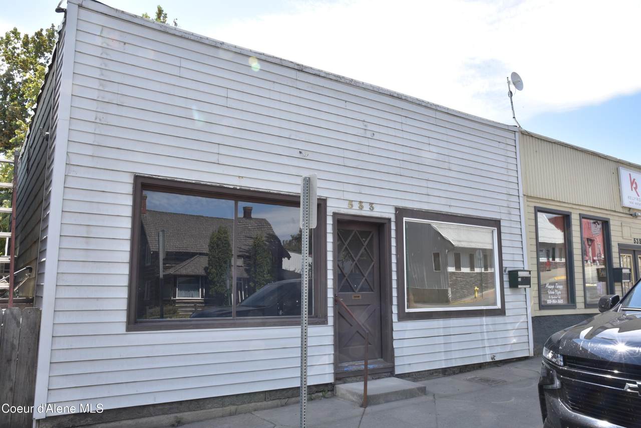 533 Main Ave - Photo 1