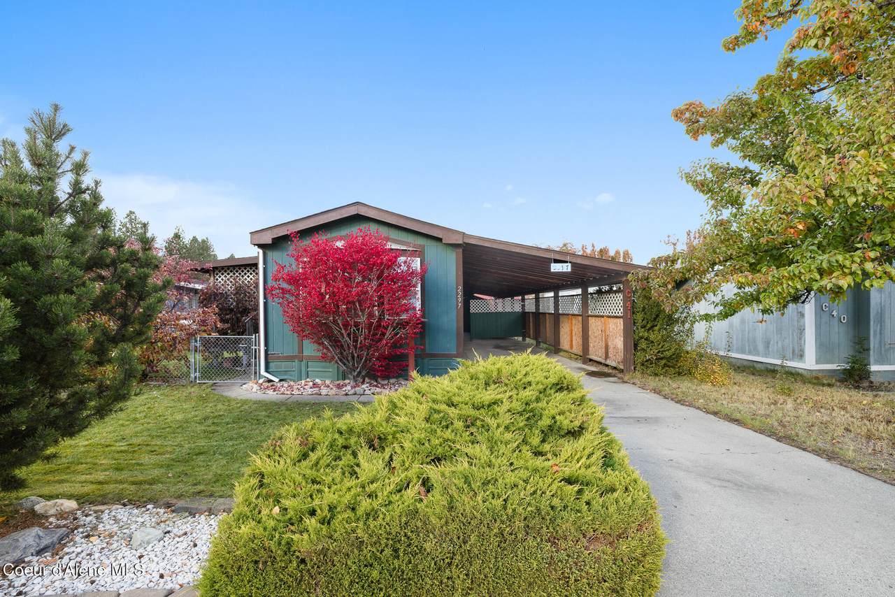 2297 Plymouth - Photo 1