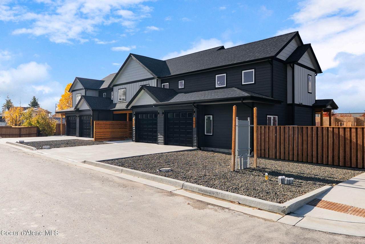 1683, 1679 1675, 1671 Onyx Ct - Photo 1