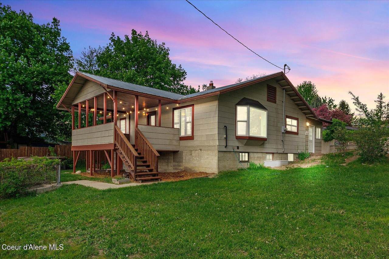 342 Summit Blvd - Photo 1