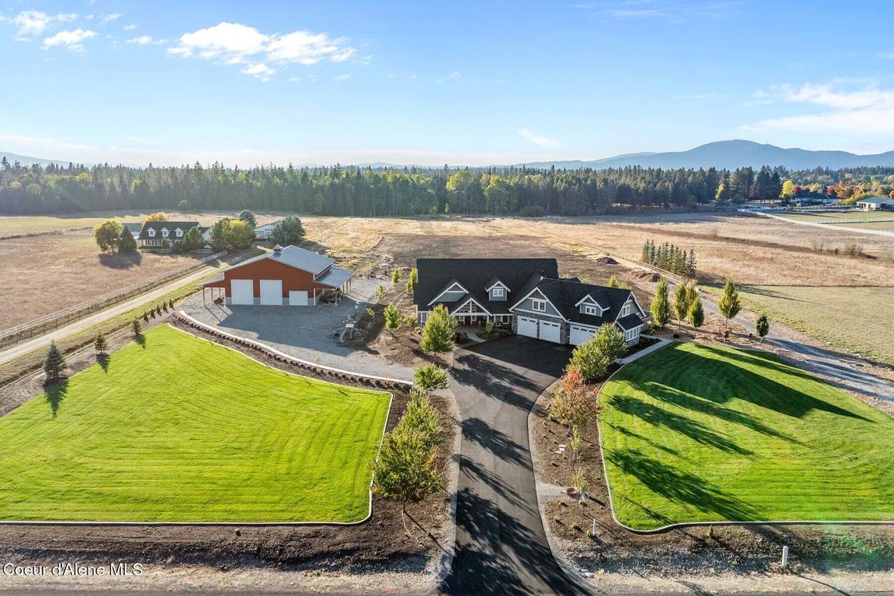 12399 Meadow Wood Ln - Photo 1