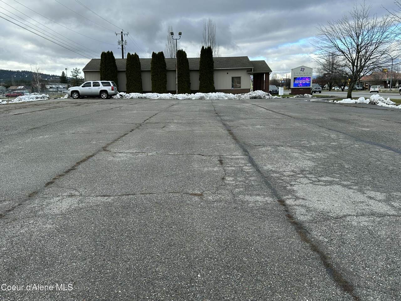 NKA Seltice Way - Photo 1