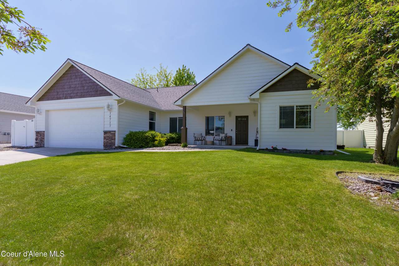 14717 Nixon Loop - Photo 1
