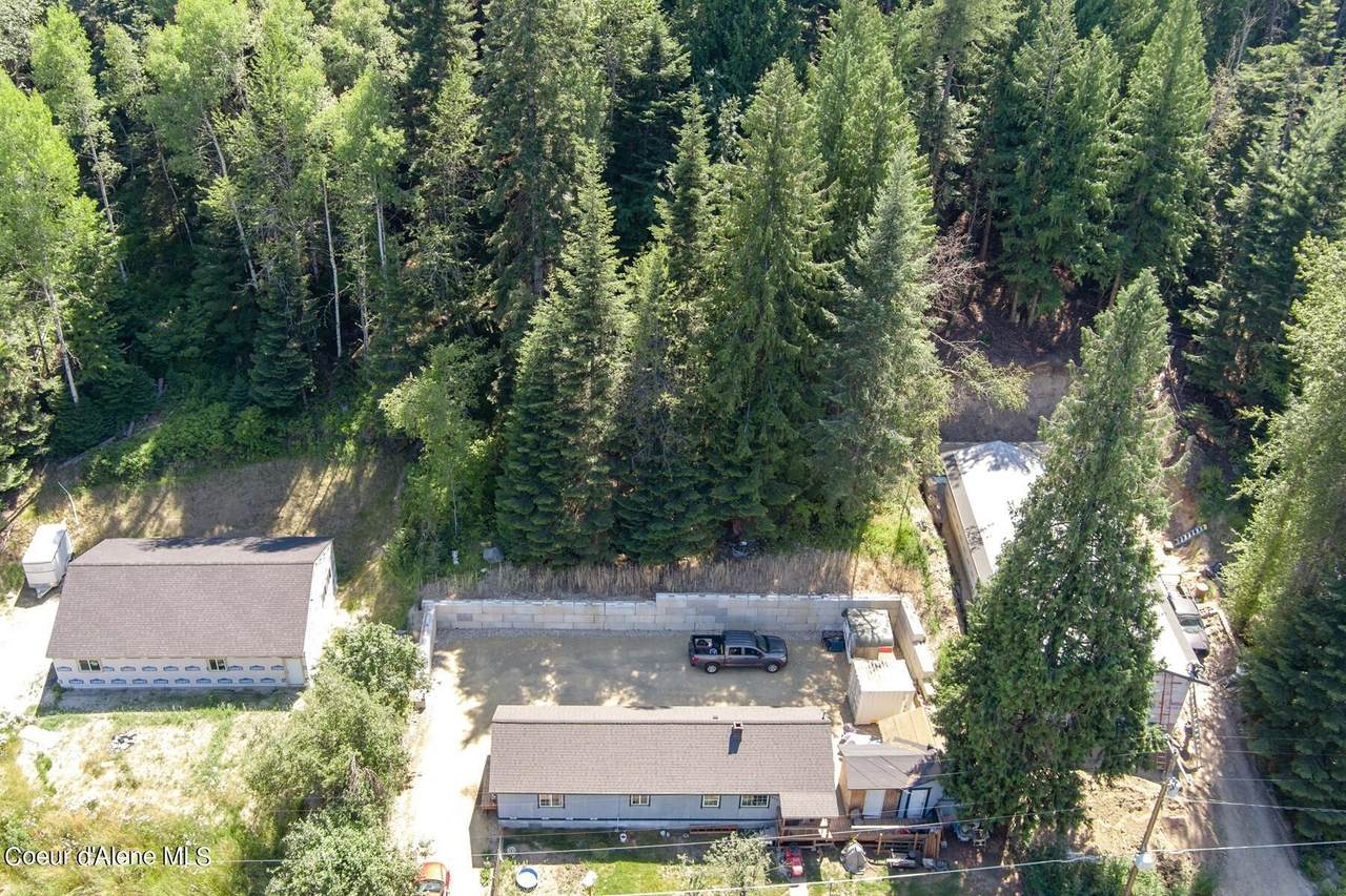 511 Spring St - Photo 1