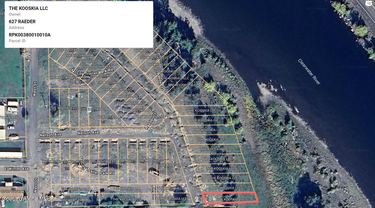 627 Raeder St - Photo 1