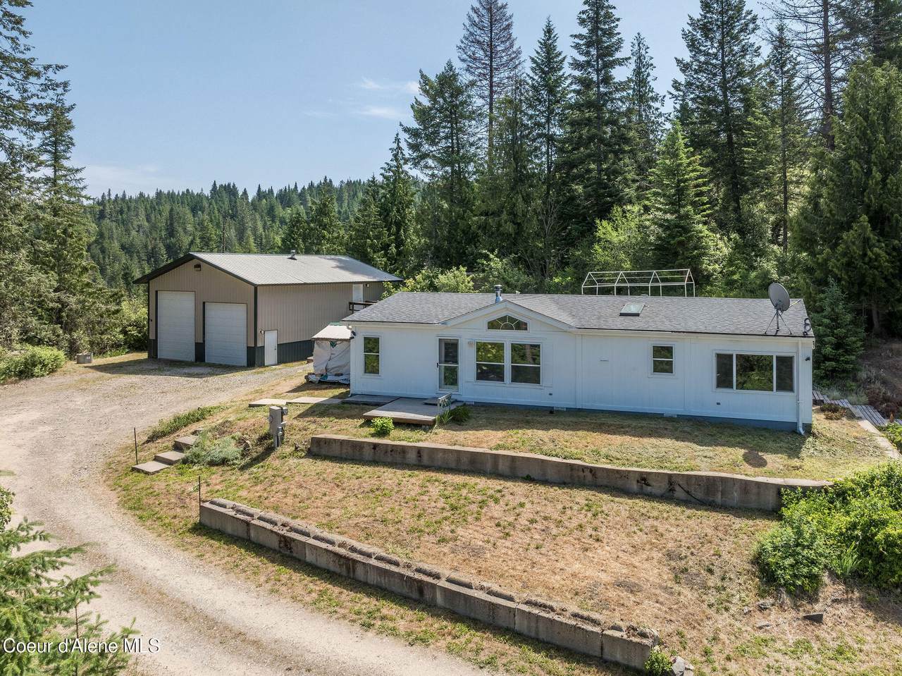 17222 Smith Ave - Photo 1