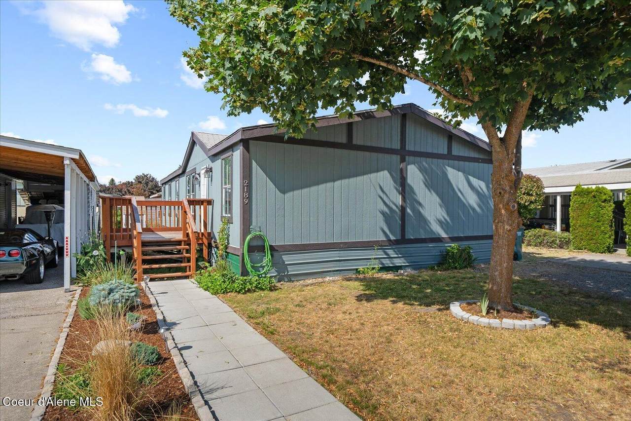 2189 Yorkshire Ave - Photo 1