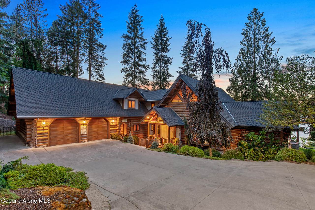 9247 Hart Ln - Photo 1