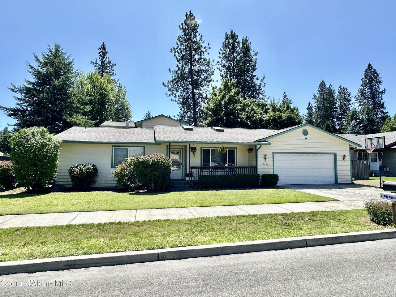 3674 2ND Ave - Photo 1