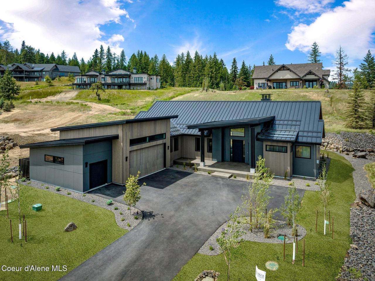 15374 Chalone Dr - Photo 1