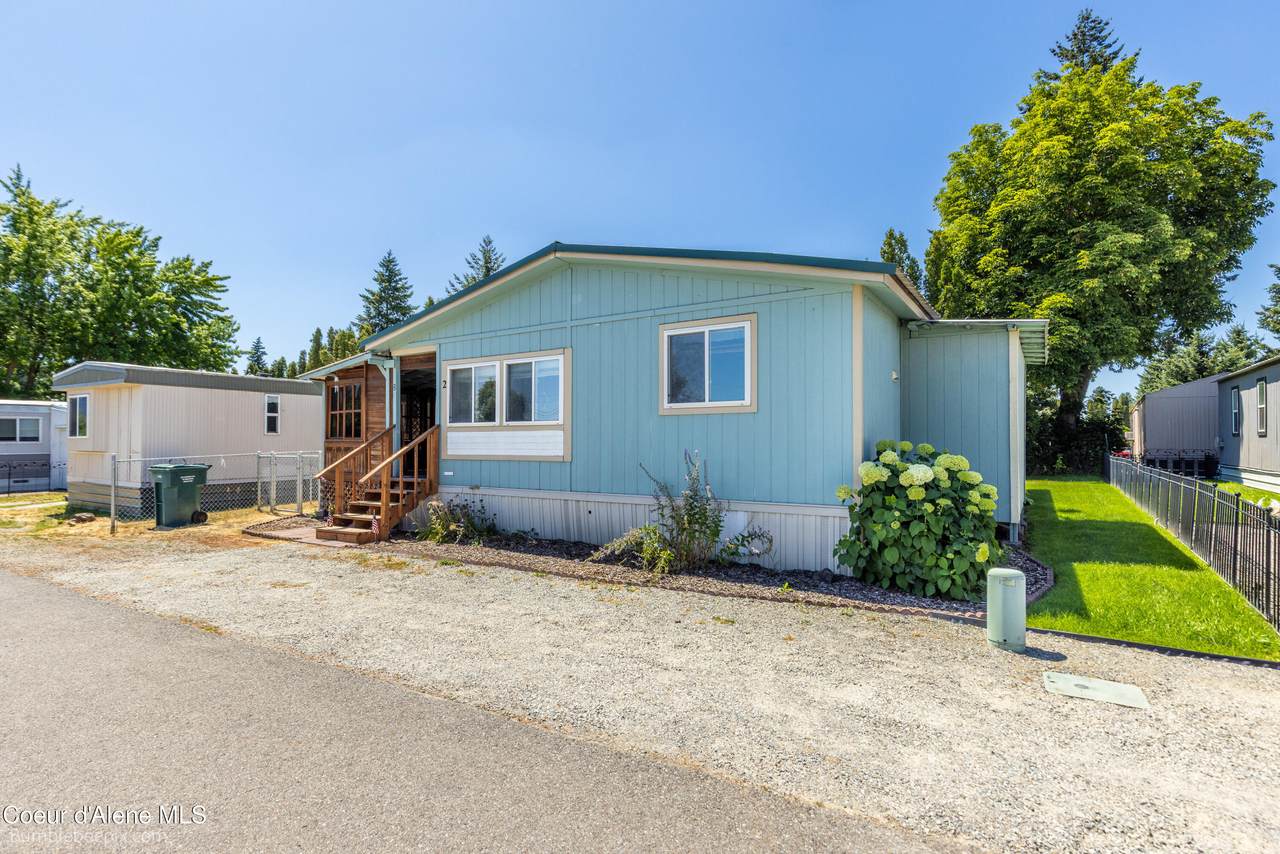 1952 12TH Ave - Photo 1