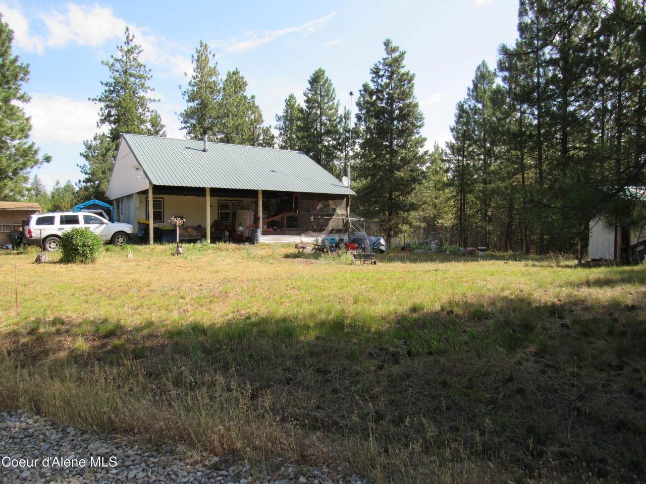 27736 Hayloft Rd - Photo 1