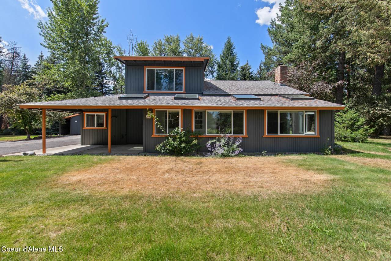 270 Stoneridge Rd - Photo 1