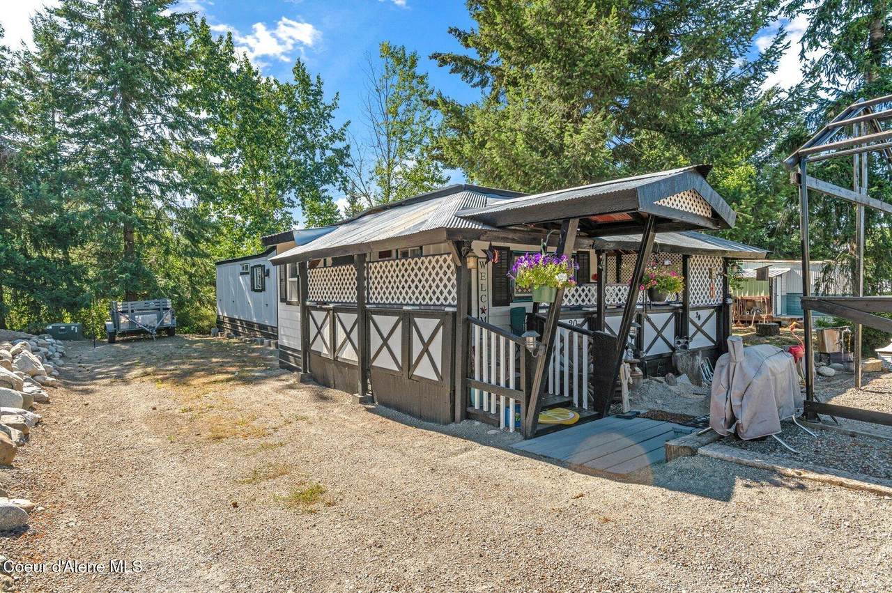 28128 Highway 41 - Photo 1