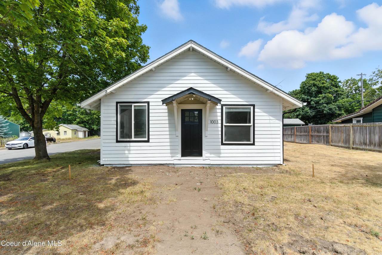 1003 Harrison Ave - Photo 1