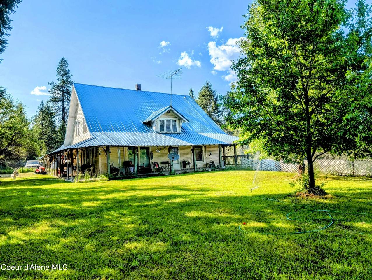 6702 Kelso Lake Rd - Photo 1