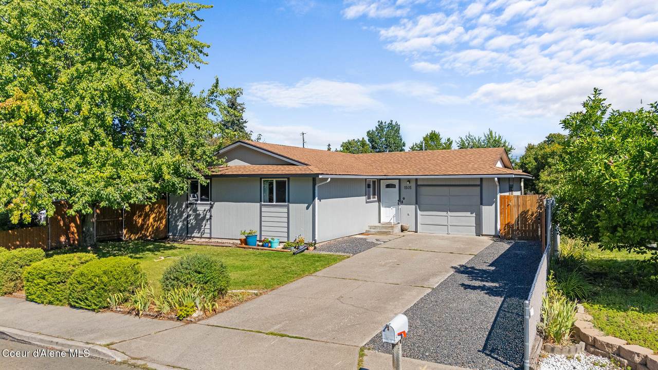 1505 1st Ave - Photo 1