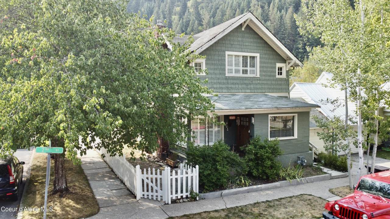 416 Second St - Photo 1