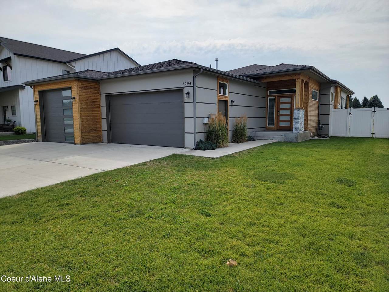 3294 Giovanni Ln - Photo 1