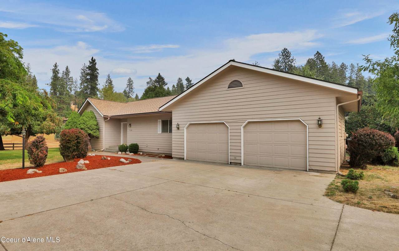 7728 15TH St - Photo 1