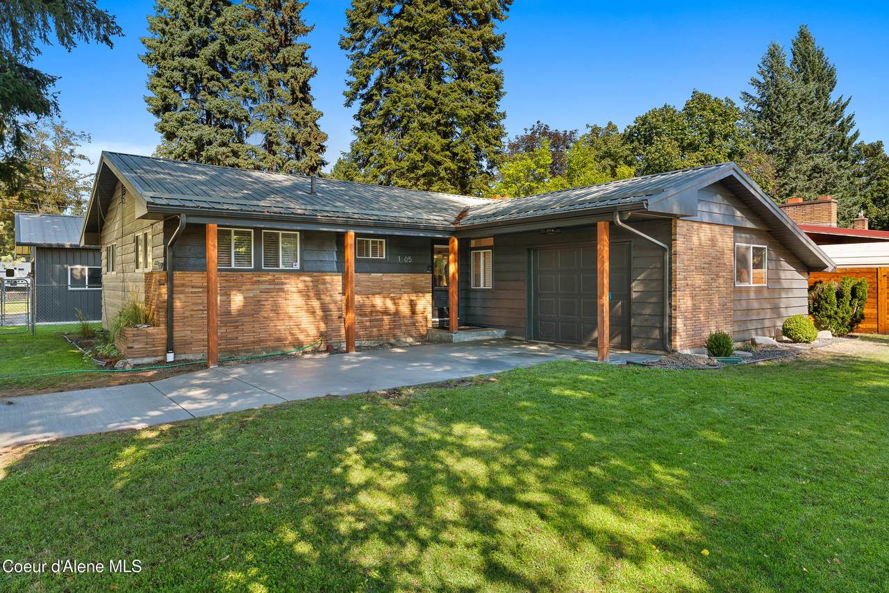 1705 Montana Ave - Photo 1