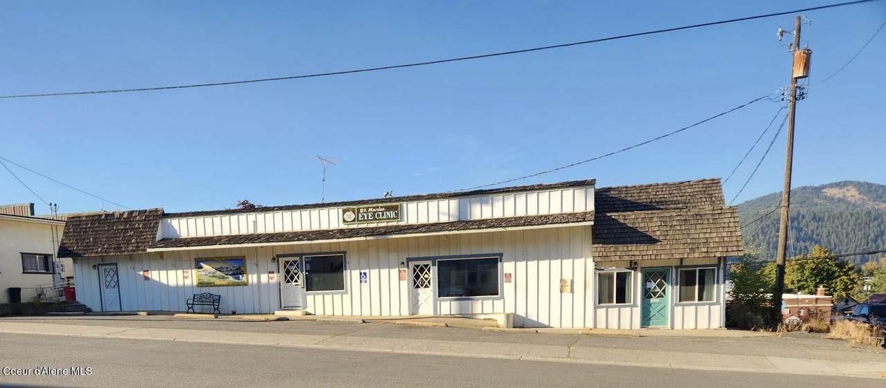 704 College Ave - Photo 1