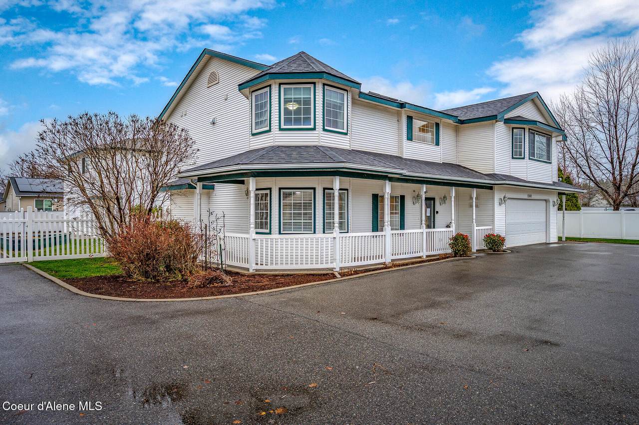 3683 E Mullan Ave. - Photo 1