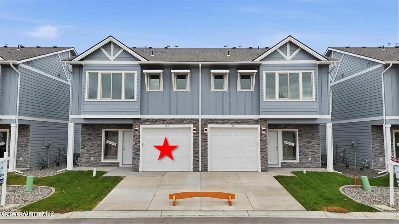 701 Creative Way - Photo 1