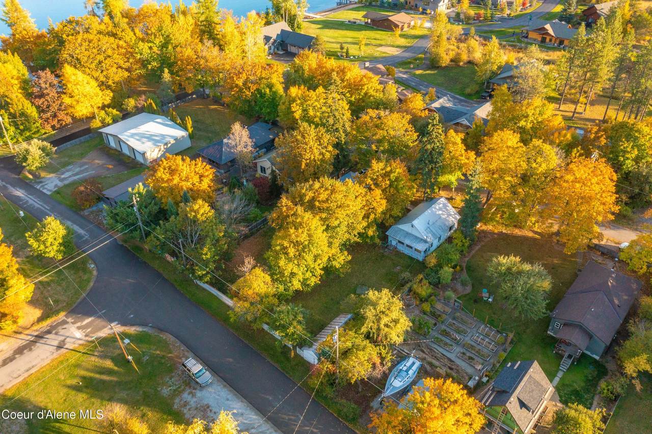 306 Washington St - Photo 1