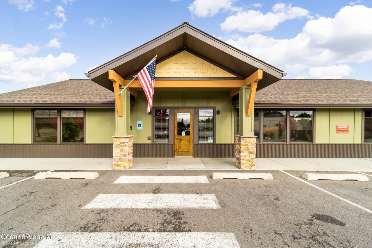 8300 Wayne Dr - Photo 1