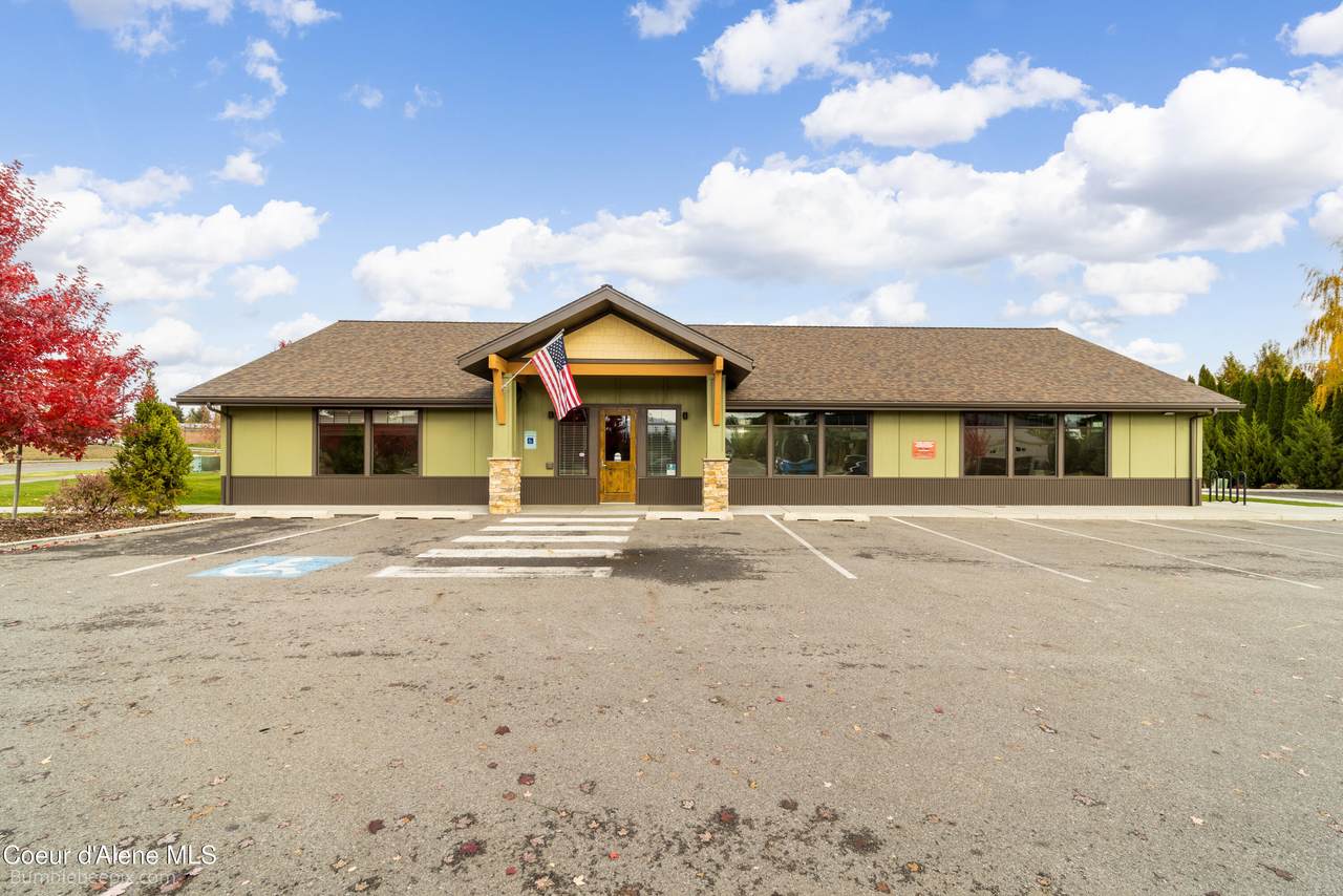 8300 Wayne Dr - Photo 1