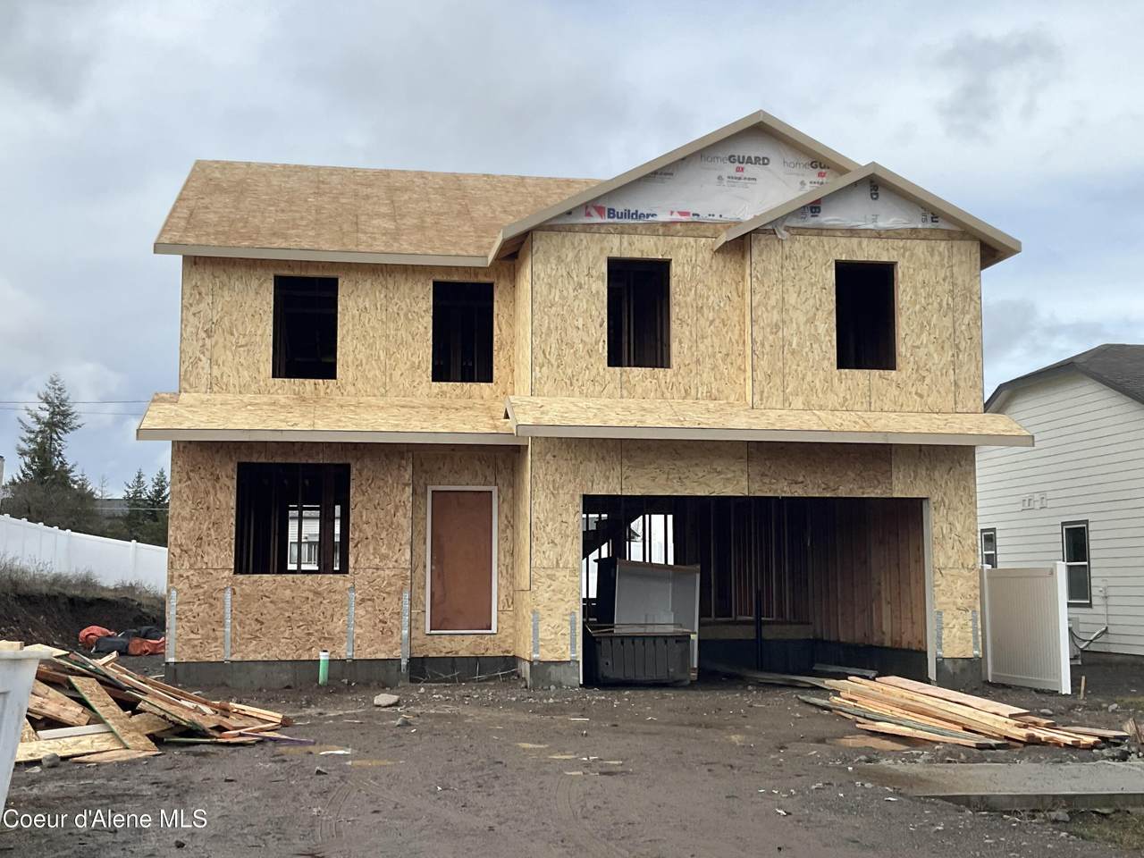 402 Treeline Pl - Photo 1