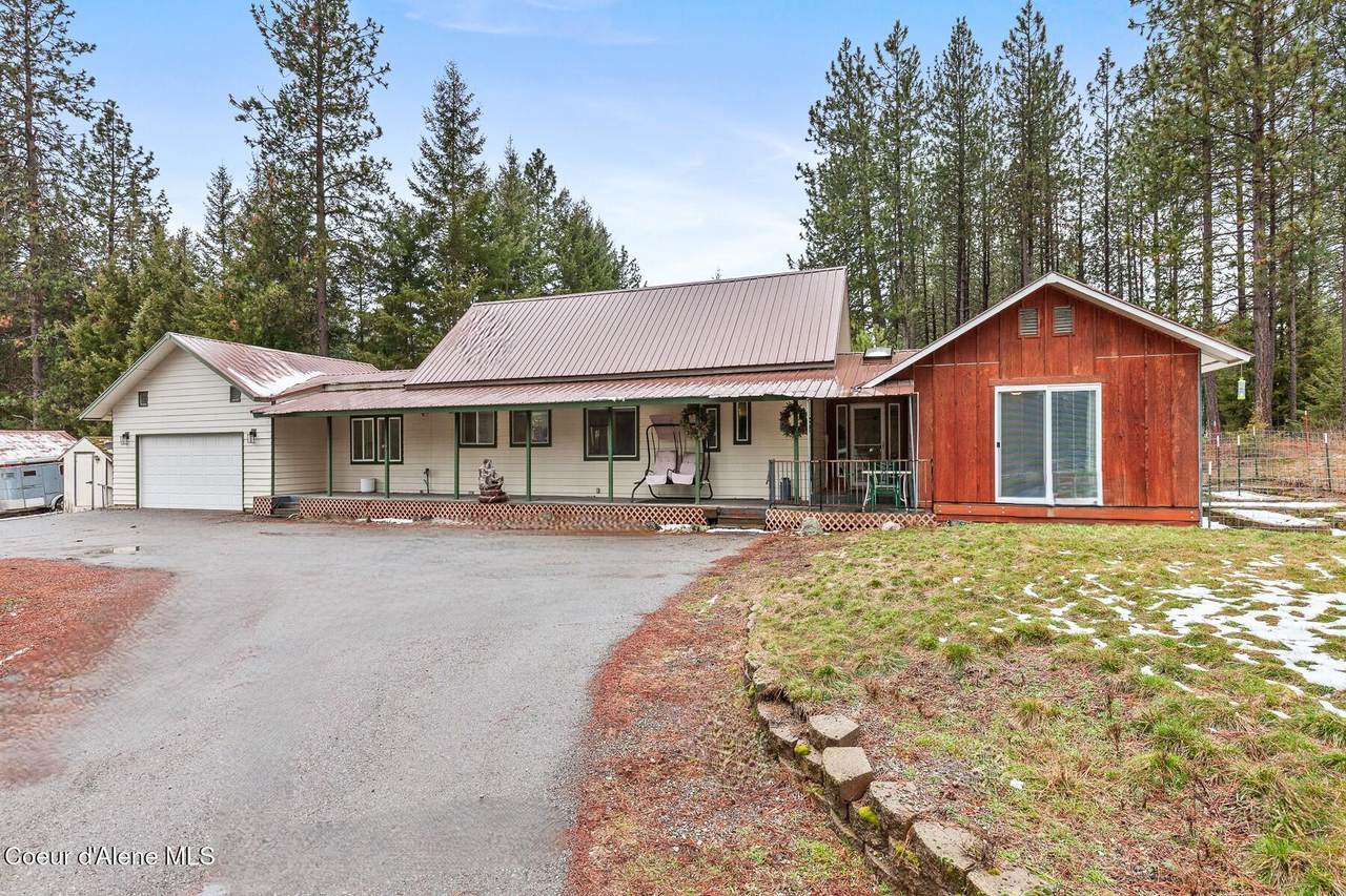 2874 Hudlow Rd - Photo 1