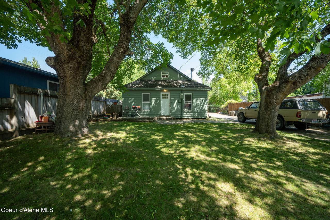 1901 Pennsylvania Ave - Photo 1