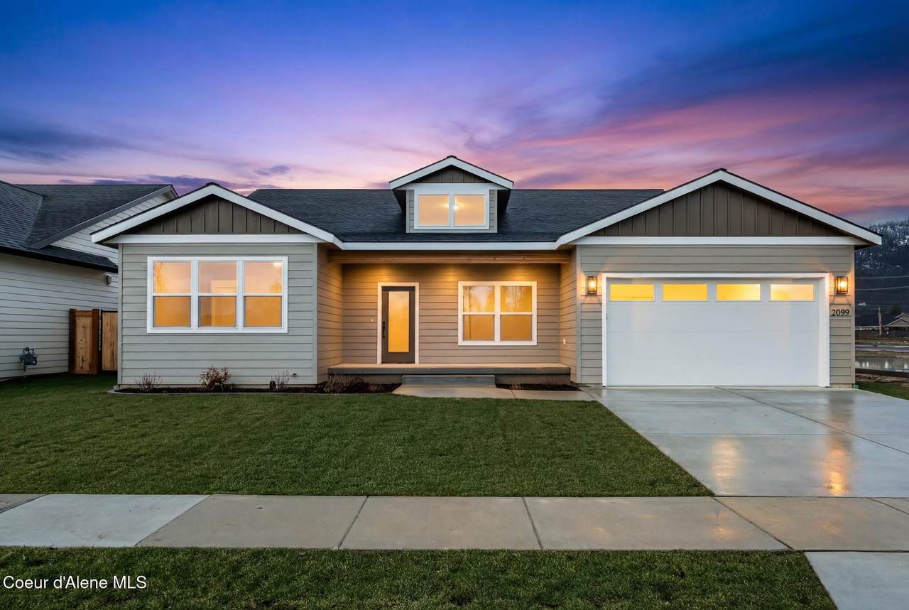 2099 Aspen Way - Photo 1